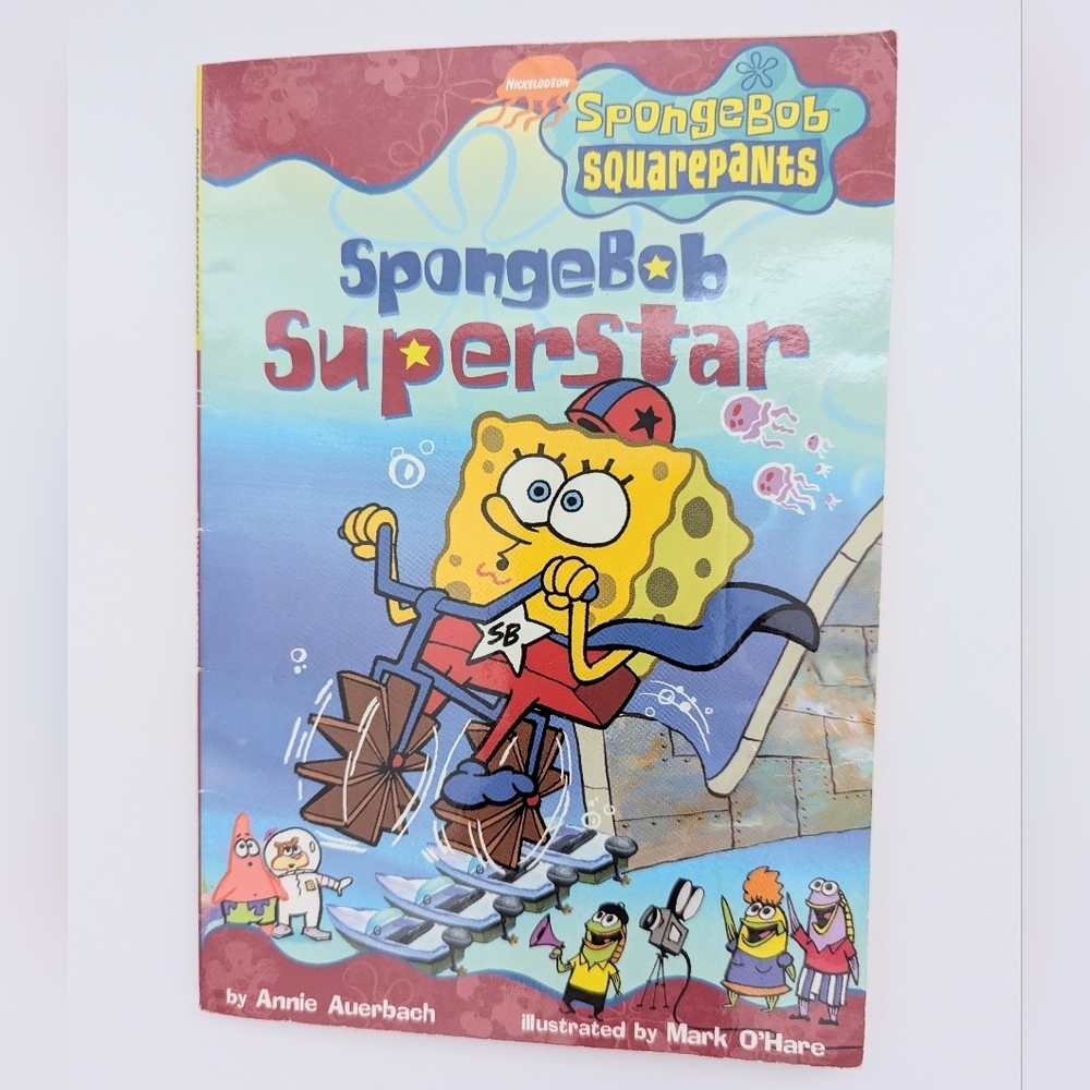SpongeBob SquarePants SuperStar Paperback Book - Ages 7 to 10 Years Old